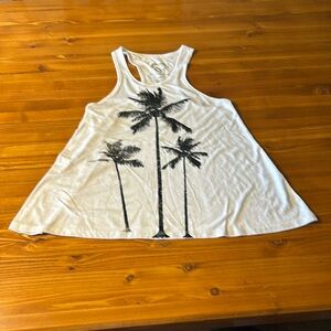 White tank top with black glittery palm trees, “Sea, Sun & Sand” on the back.